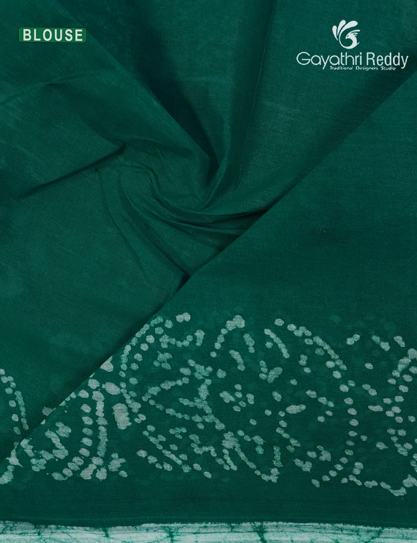 Cotton Batik Print Saree in Deep Rama Green