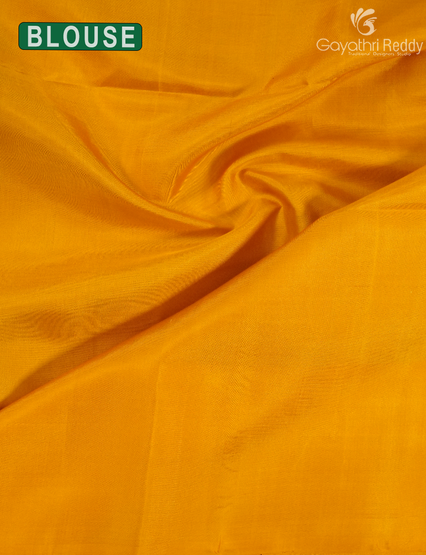 PURE LIGHT WEIGHT KANCHI PATTU -KP8674