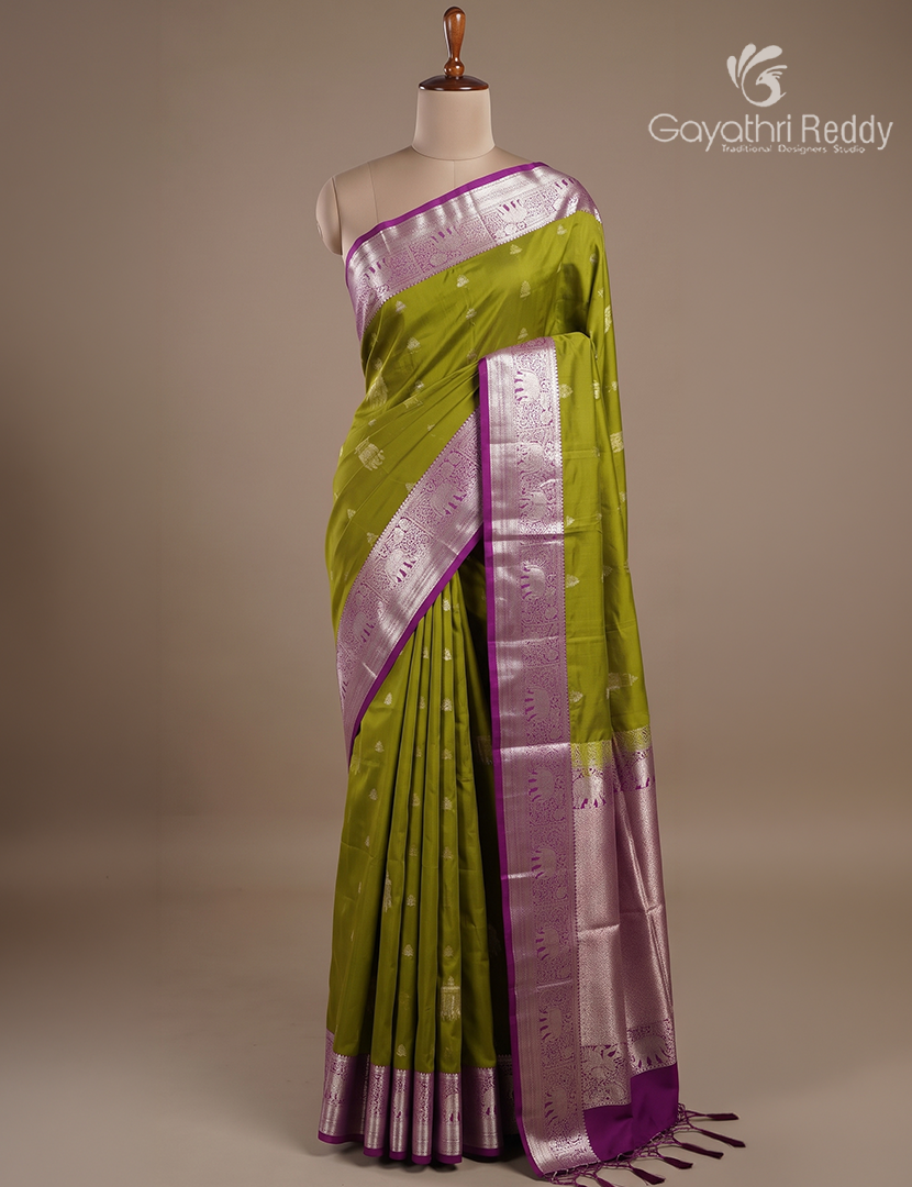 Soft Silk Saree in Mehendi Green and Deep Magenta