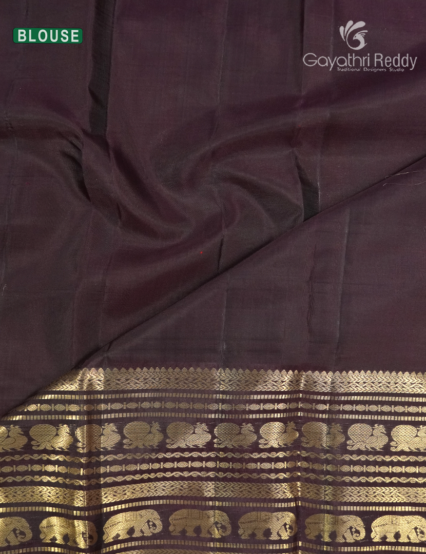 Pure Kanchipuram Vintage Saree in Parrot Green and Deep Brown