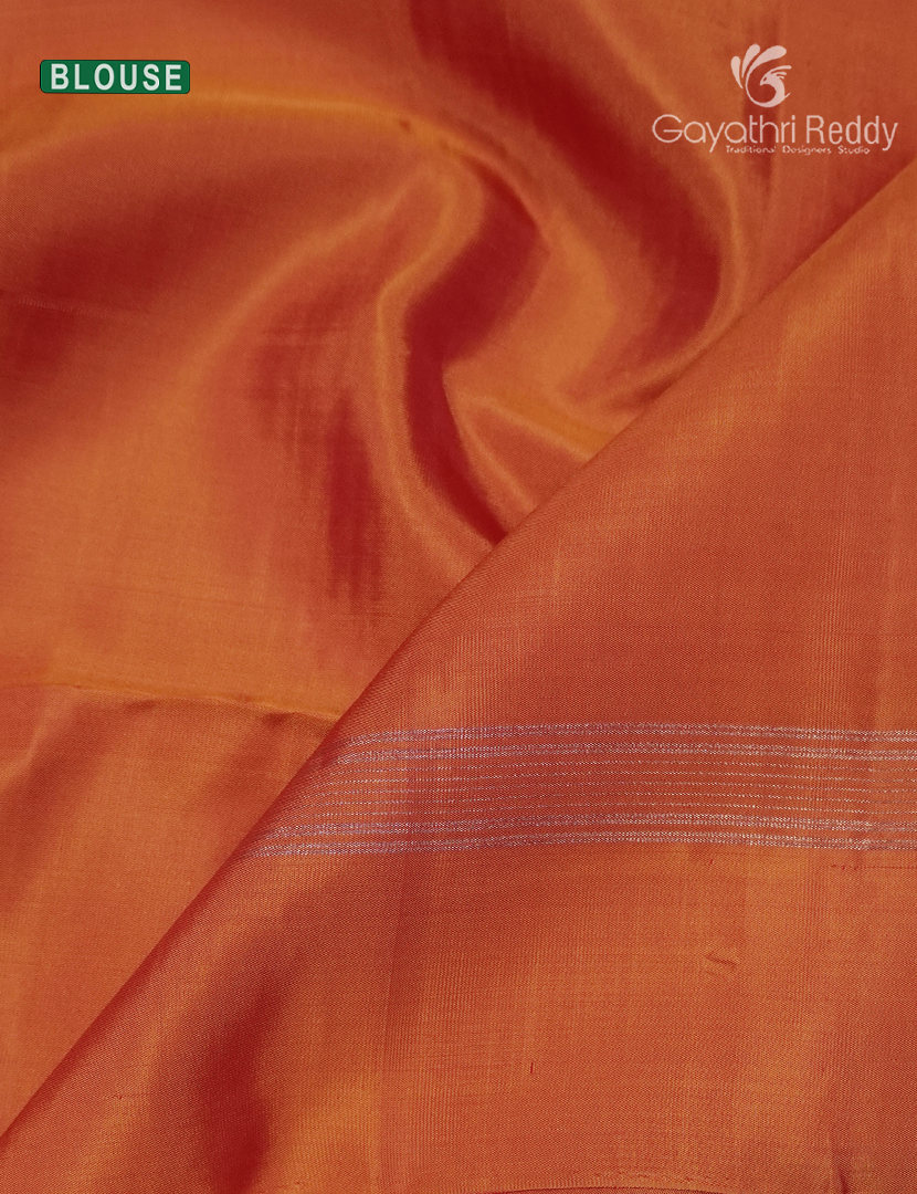 Pure  Kanchipuram Light Weight Silk Saree in Plum and ORange