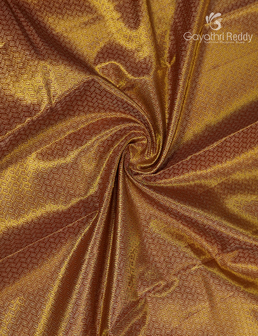 Pure  Kanchipuram Silk Saree in Antique Gold and Maroon ( Brocade Pattern )