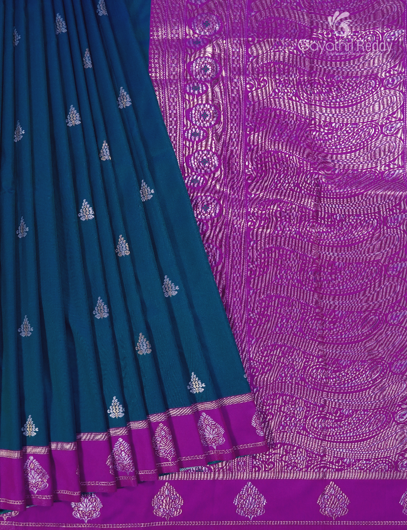Semi Kanchipuran Silk Saree in Deep Peacock Blue and  Magenta