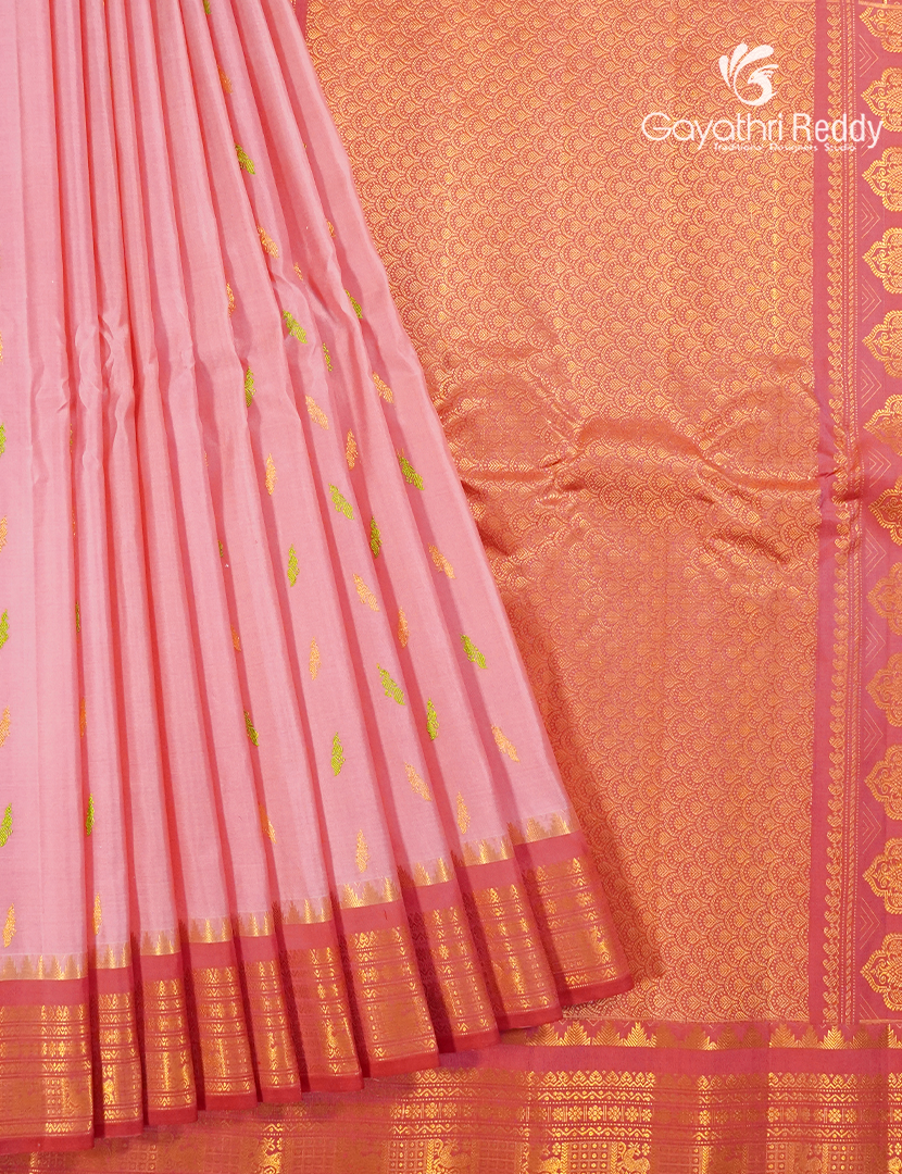 Pure Gadwal Silk Saree in Pastel pink and Peach
