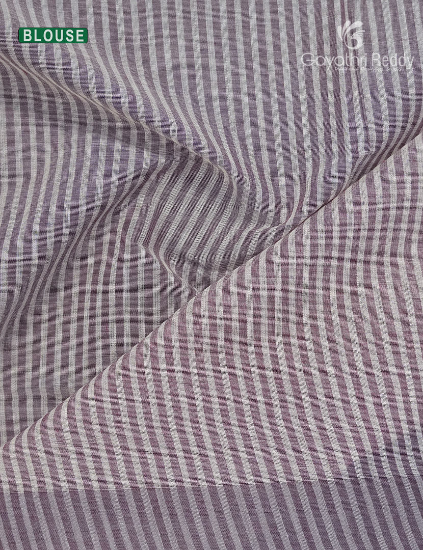 Pure Handloom Cotton Saree in Deep Onion
