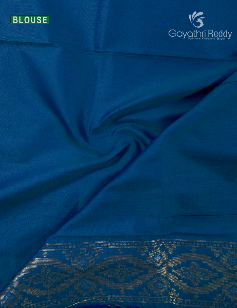 Semi Kanchipuram Art Silk Saree in  Magenta and Deep Rama Blue
