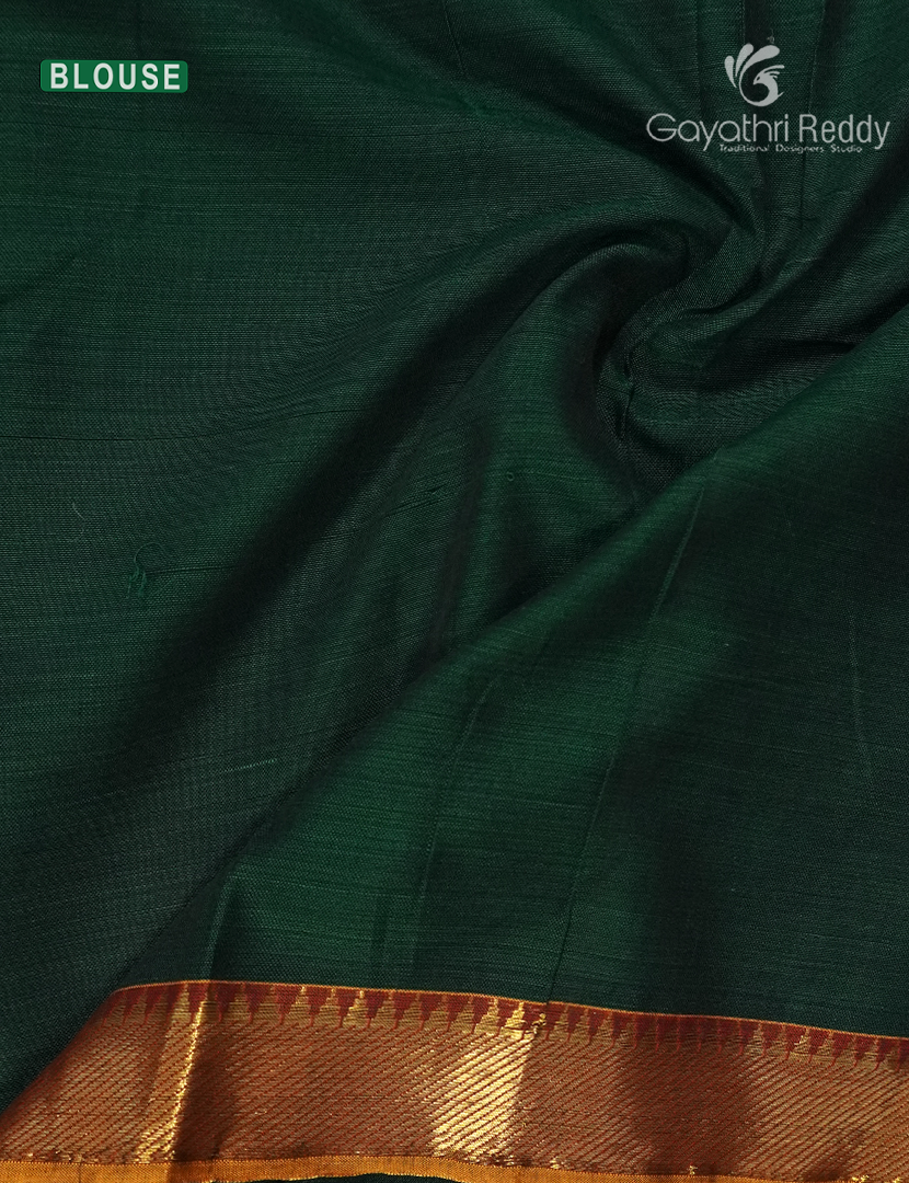 Pure Narayanpet Cotton Saree in Bottle Green
