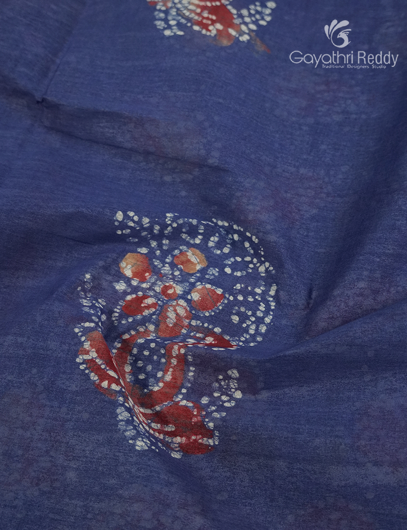 Cotton Batik Print Saree in Grey