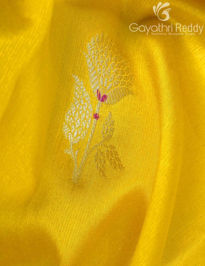 CHINIYA SILK SAREE-CS560