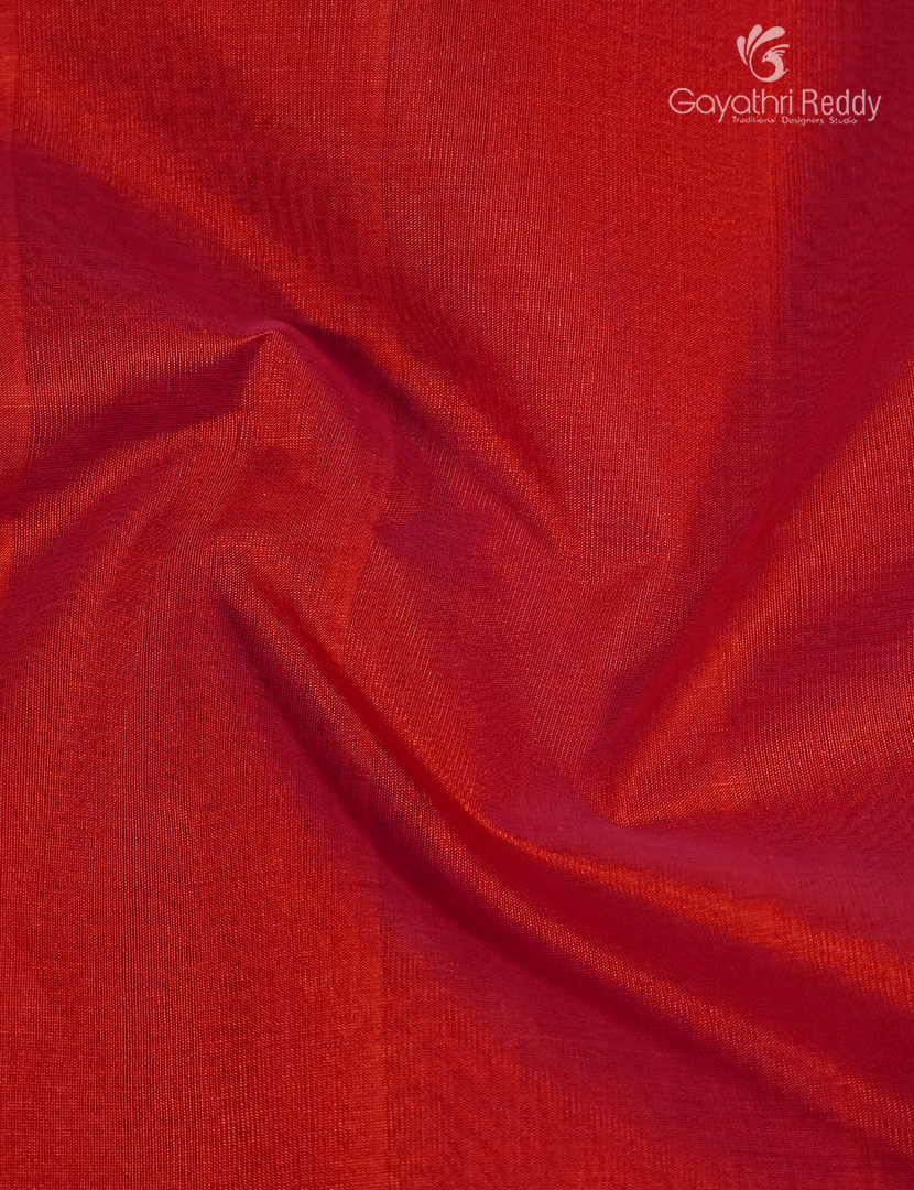 Pure Arani Sico Saree in Red and Apple Green