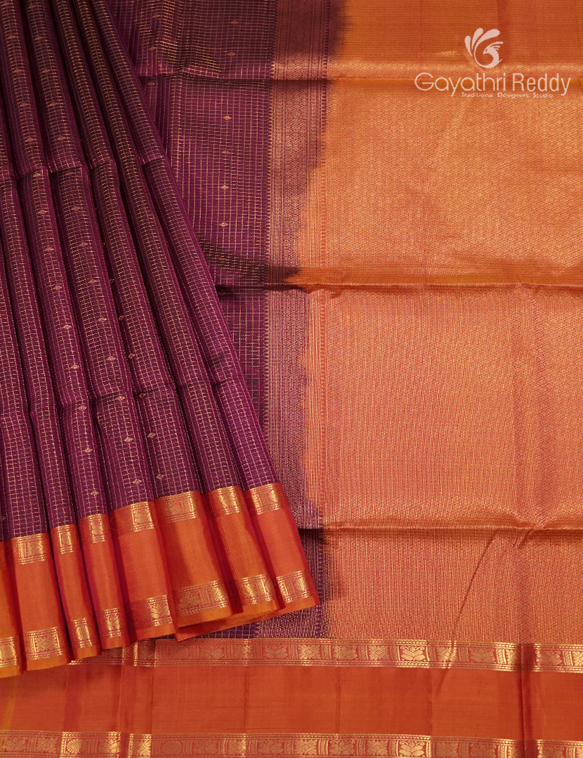 Pure Kanchipuram Vintage Silk Saree in Deep Magenta and Orange