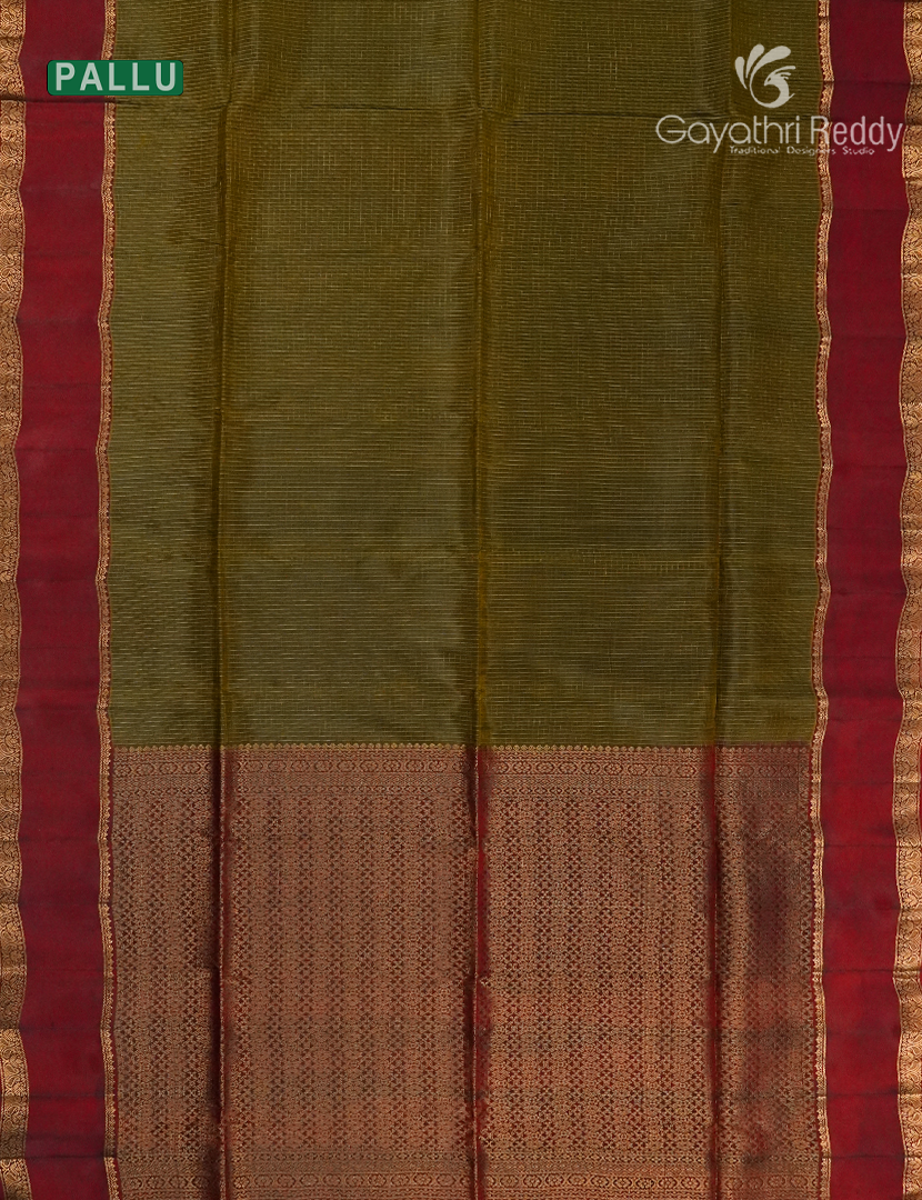Pure Kanchipuram Silk Saree  in Mehendi Green and Deep Red(Light Weight)