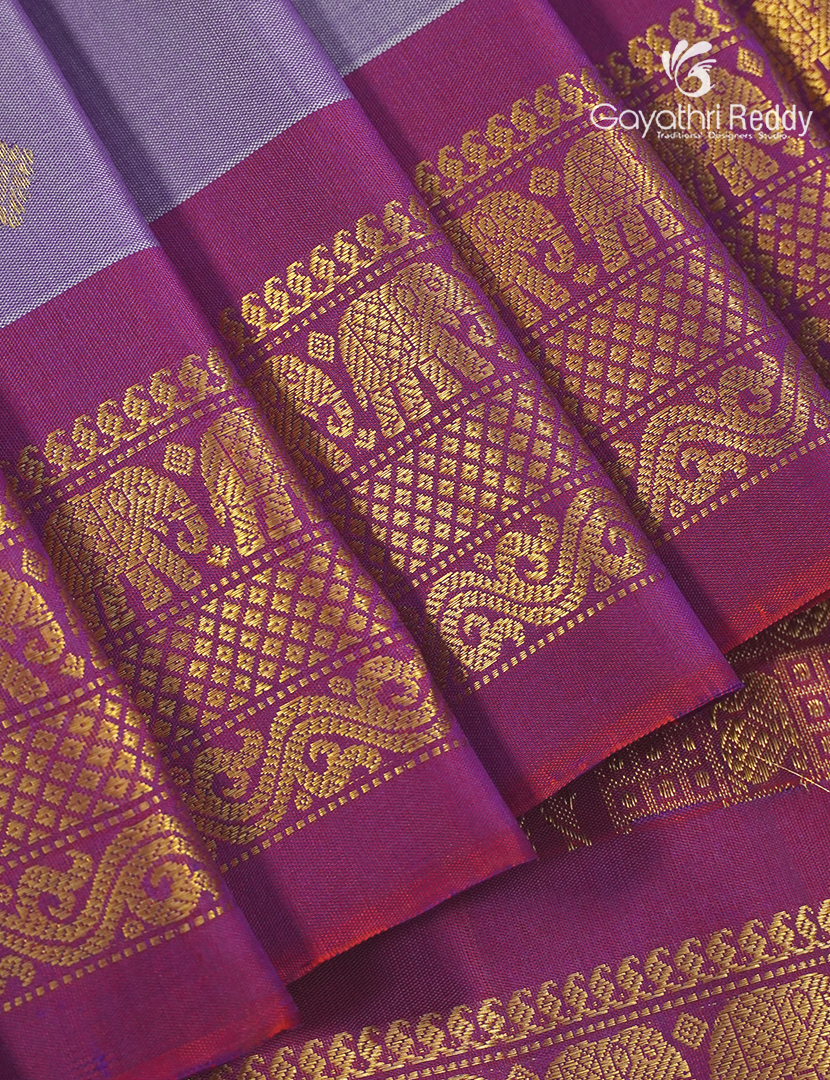 Pure Gadwal Silk Saree in Dual tone of Grey and Violet and Magenta