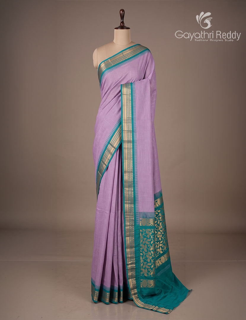 Pure Gadwal Cotton Saree in Lavender and Rama Green