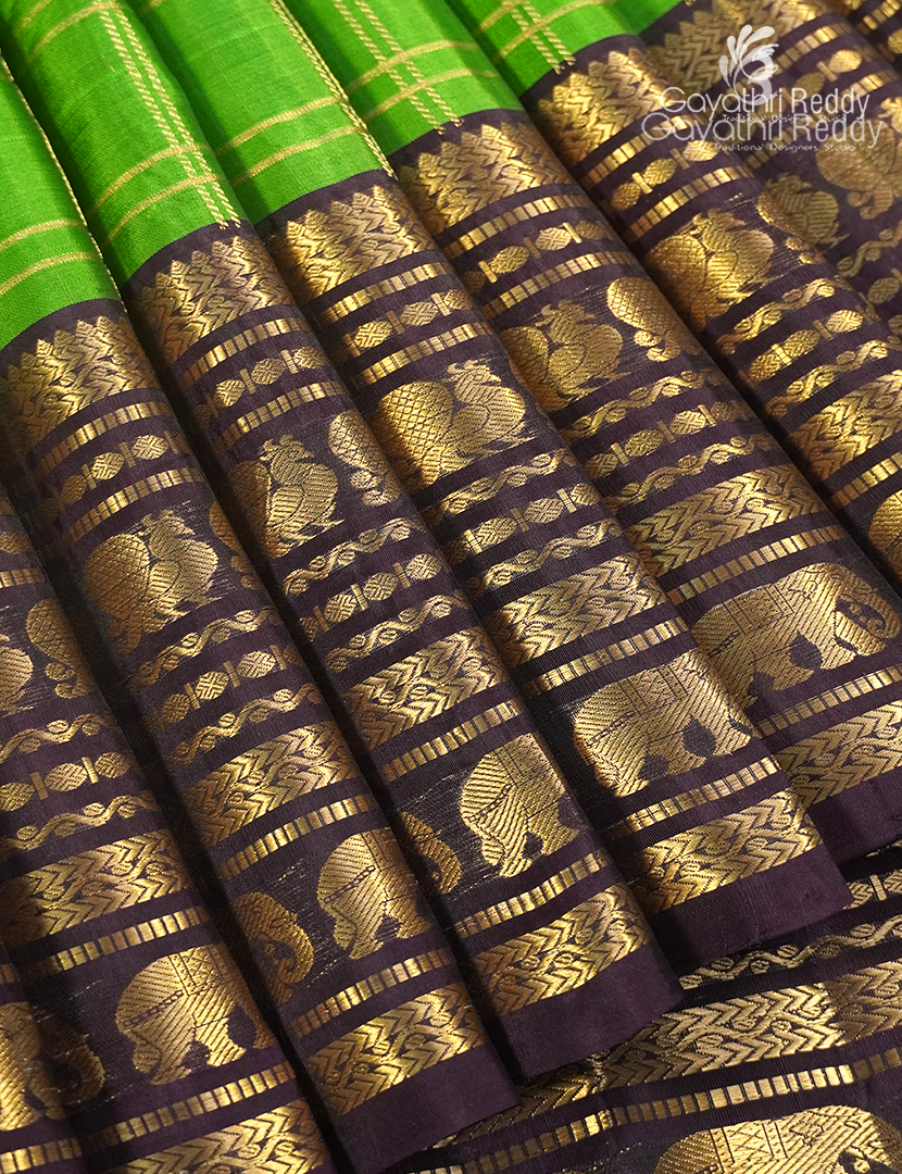 Pure Kanchipuram Vintage Saree in Parrot Green and Deep Brown