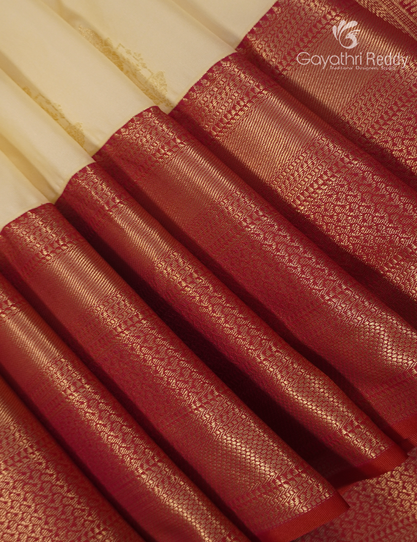 Semi Kanchipuram Silk Saree in Cream and Deep Pink