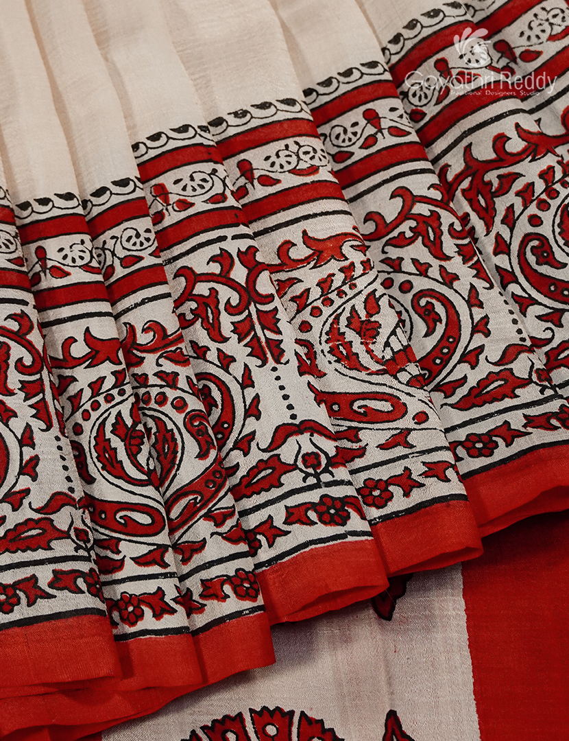 Pure Silk Saree in Cream and Red