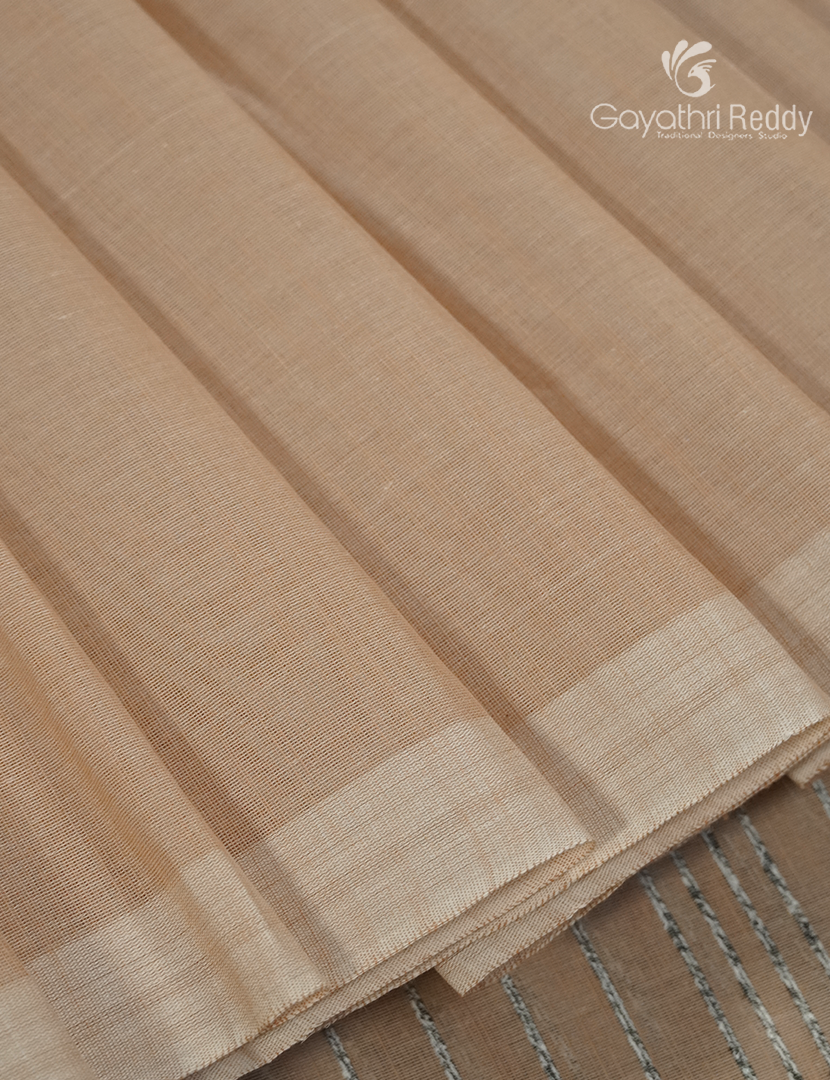Pure Handloom Cotton Saree in Ivory