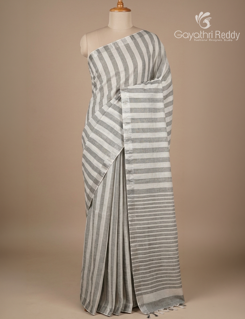 Pure Kanchi Cotton Saree in Cream and Grey