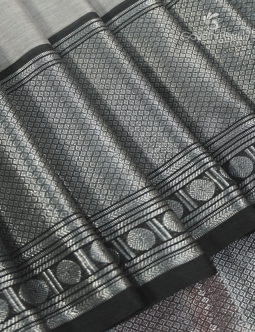 Pure Narayanpet Cotton Saree in Silver Grey