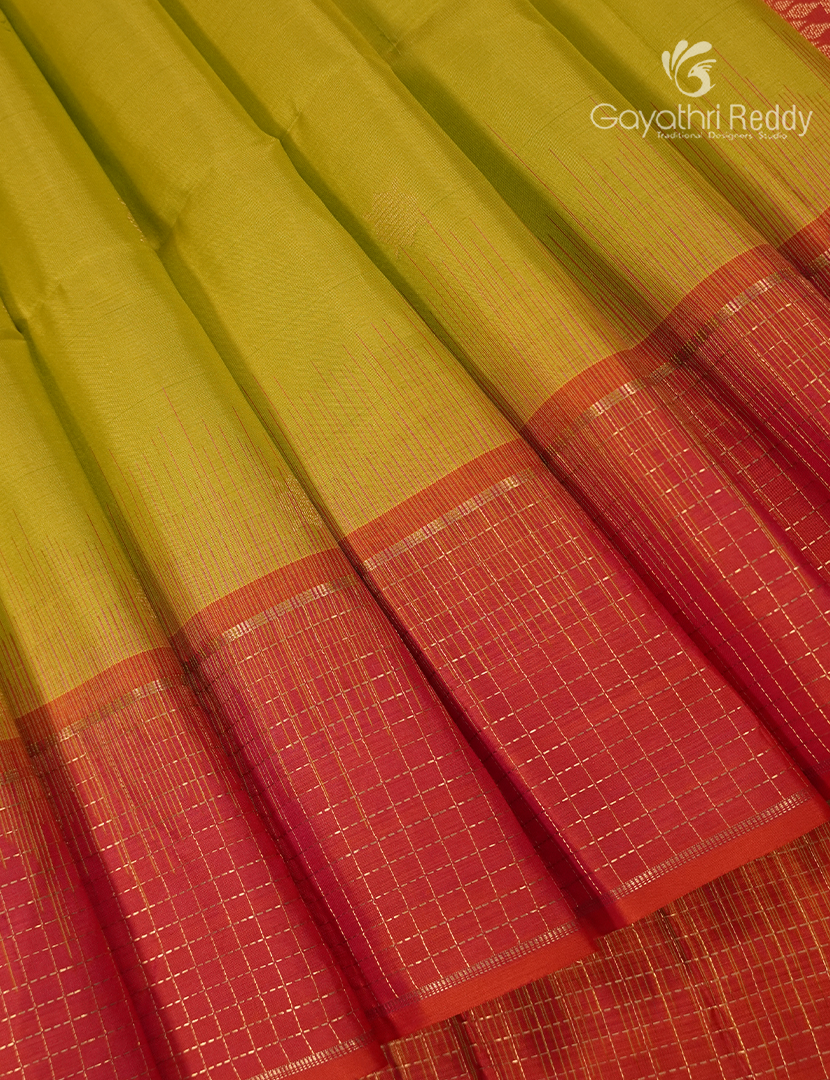 Pure  Kanchipuram Vintage Silk Saree in Lime Green and Orange