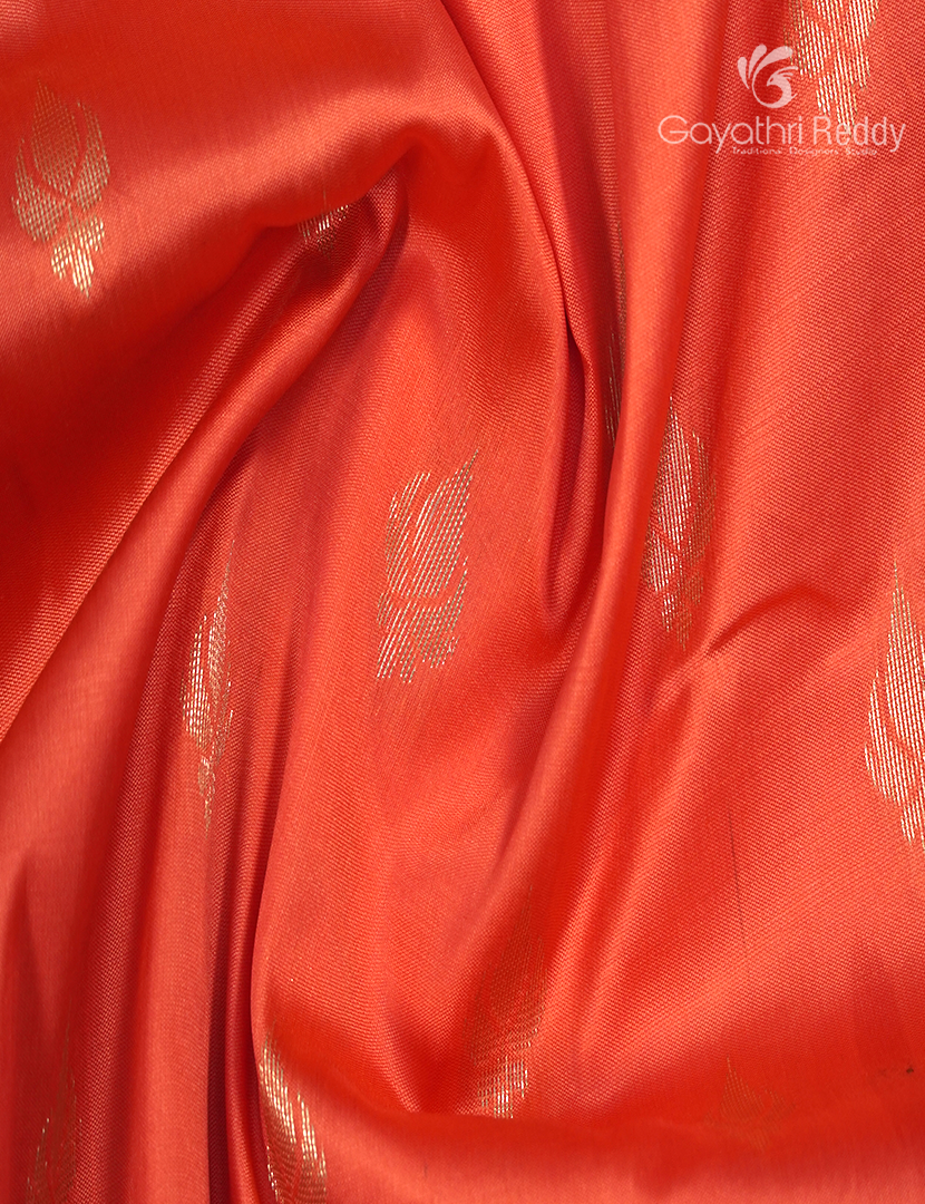 Semi Banaras Katan Silk Saree in Peach and Parrot Green