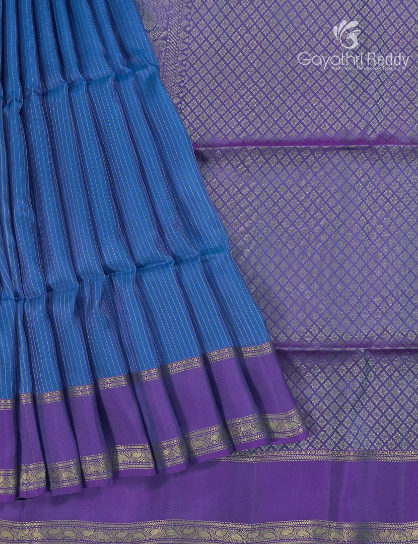 Pure Kanchipuram Silk Saree in Blue and Purple (Light Weight)