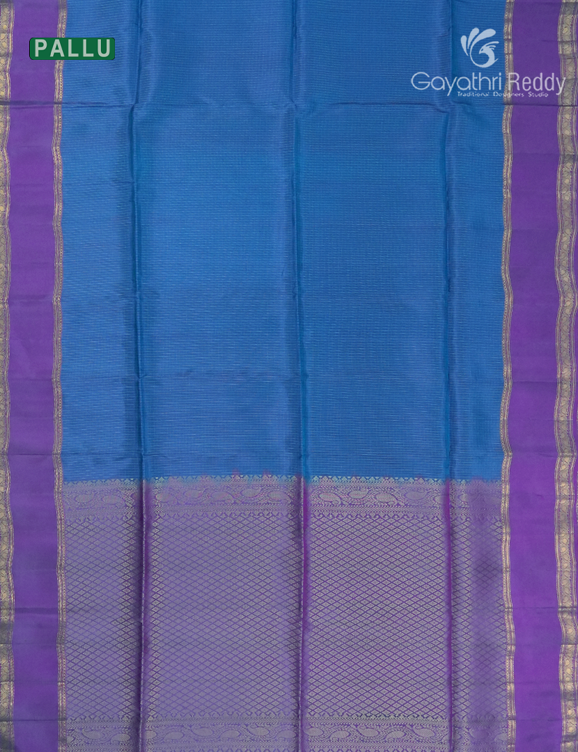 Pure Kanchipuram Silk Saree in Blue and Purple (Light Weight)
