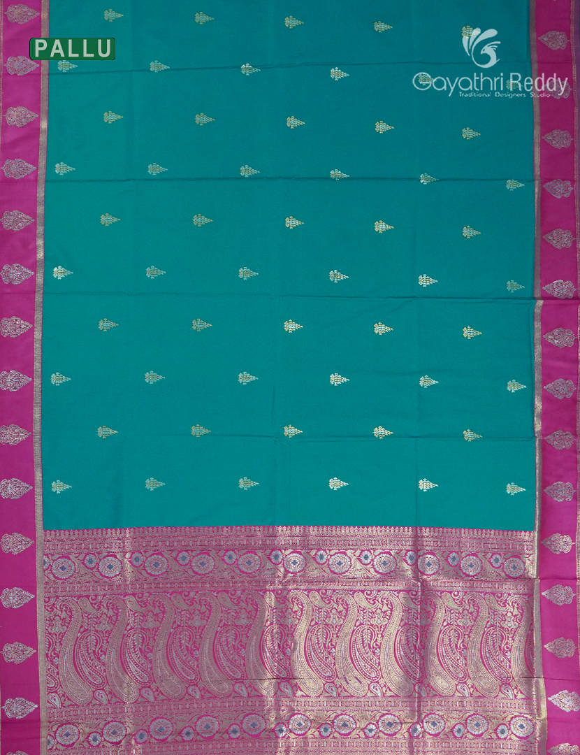 Semi Kanchipuran Silk Saree in Deep Rama Blue and  Magenta
