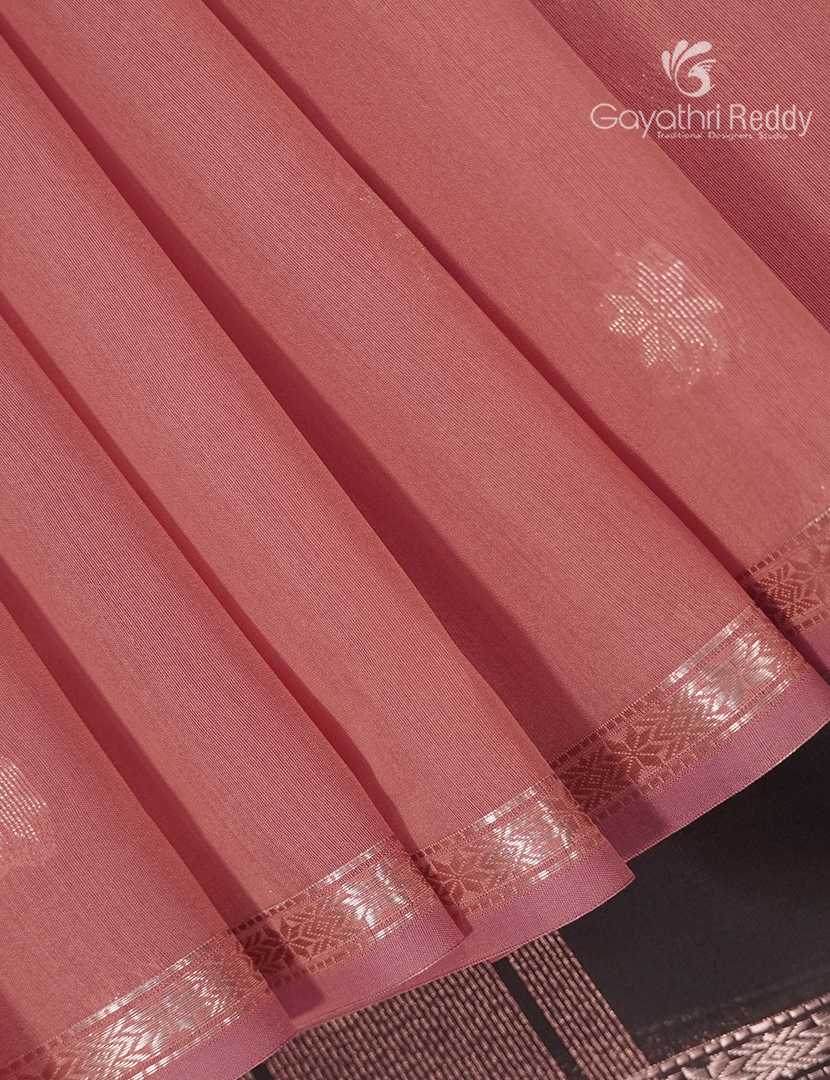 Kanchipuram Sico Saree in Peach and Deep Brown