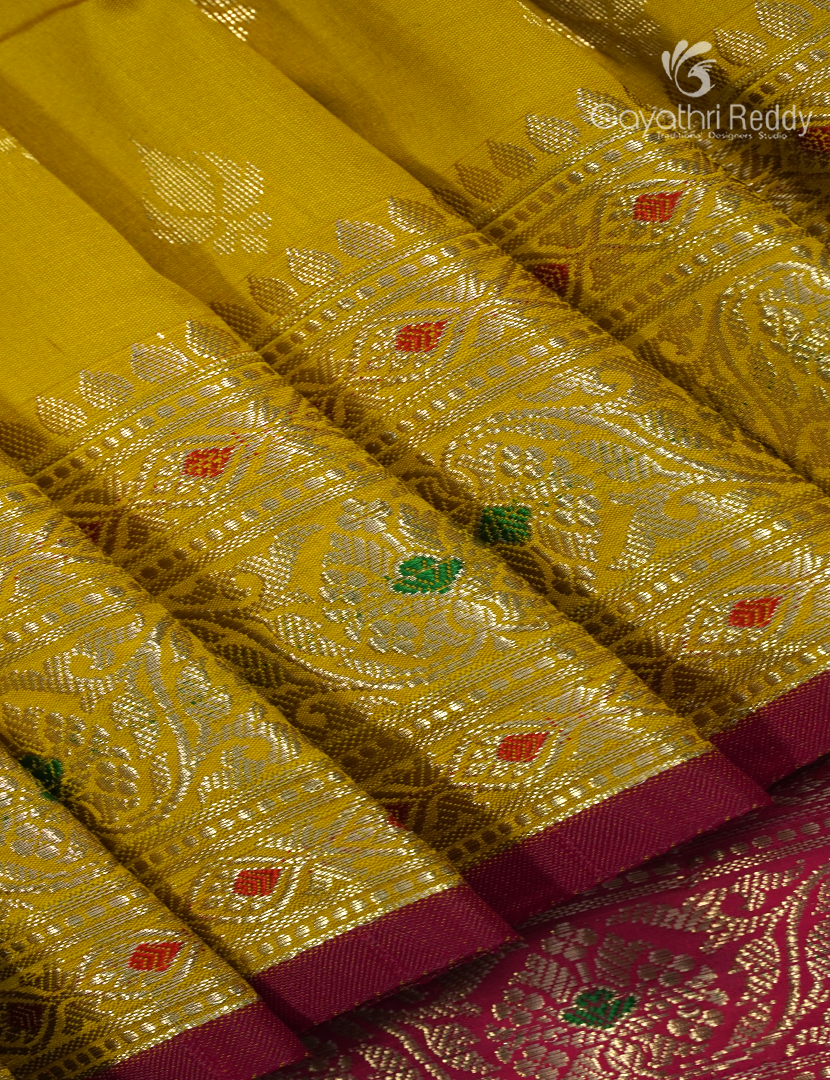Semi Banaras Katan Silk Saree in Khakhi and Rani Pink