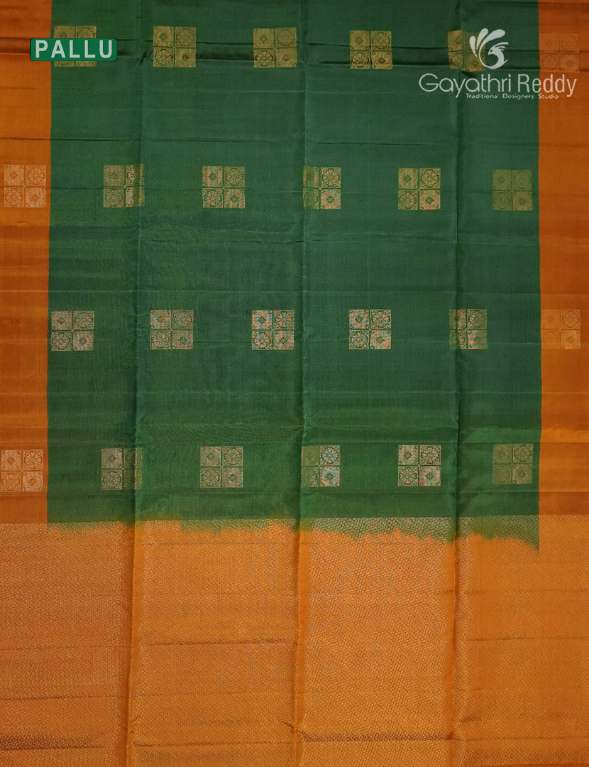 Pure Kanchipuram Soft Silk Saree in Green and Orange