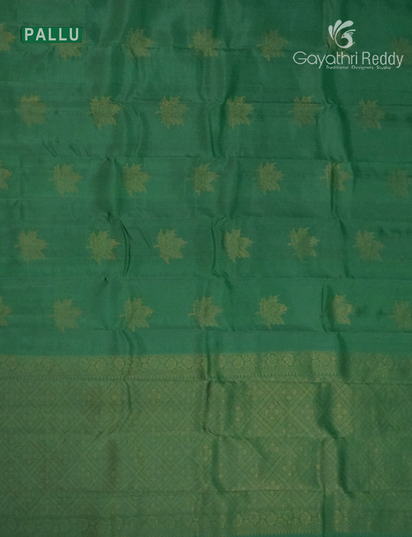 Pure Kanchipuram Silk  Saree in Sea Green ( Butta Style )