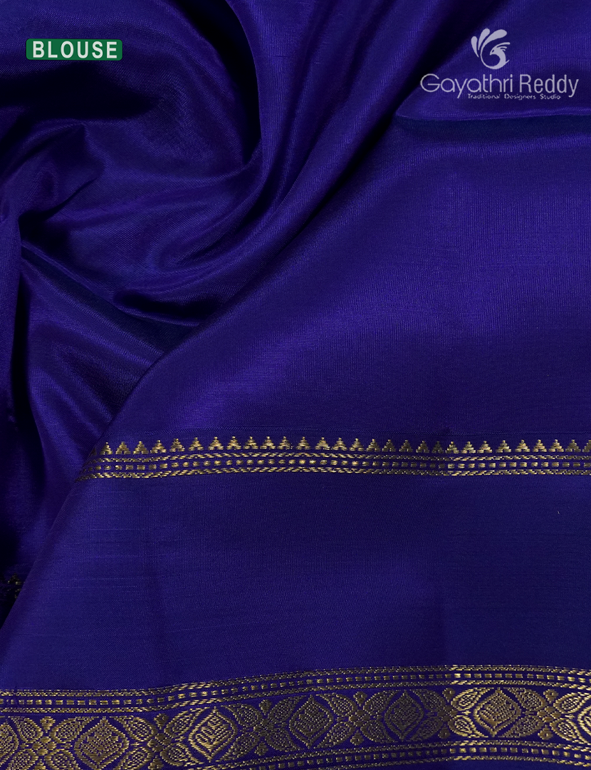 Pure Kanchipuram Silk Saree in Deep Purple and Deep Blue  (Light Weight)