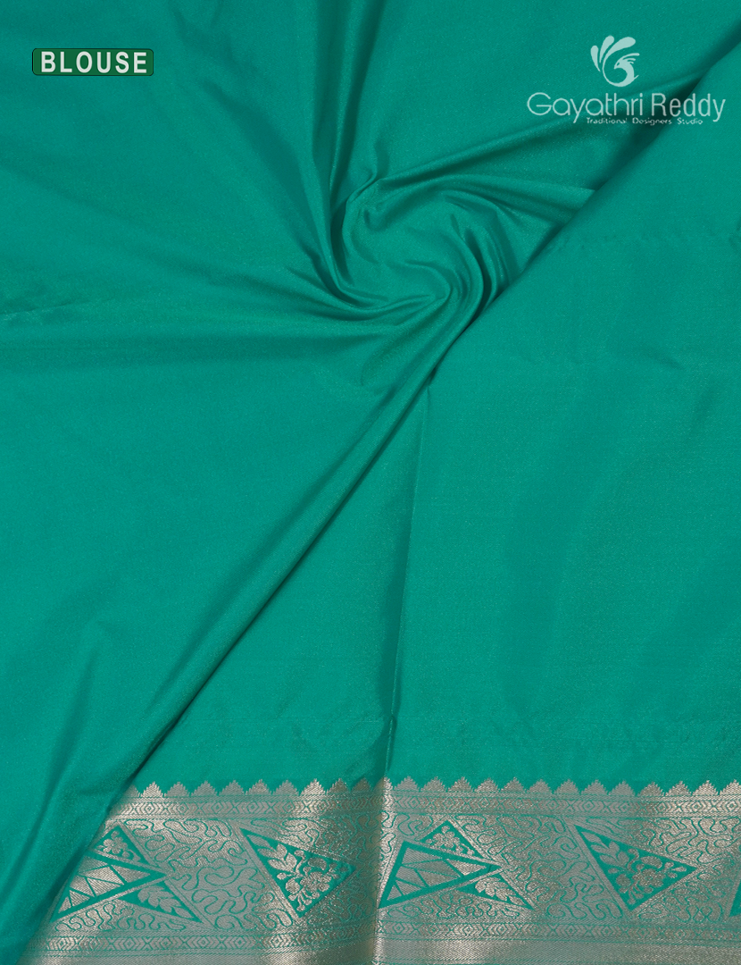 Soft Silk Saree in Cream and Sea Foam Green
