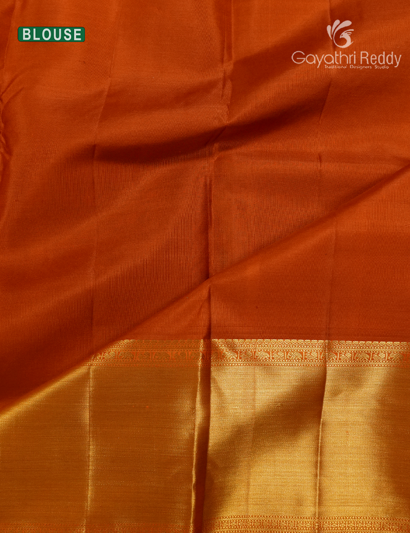 Pure Kanchipuram Silk Bridal Saree in Orange