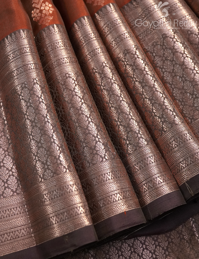 LIGHT WEIGHT KANCHI PATTU -KP8371