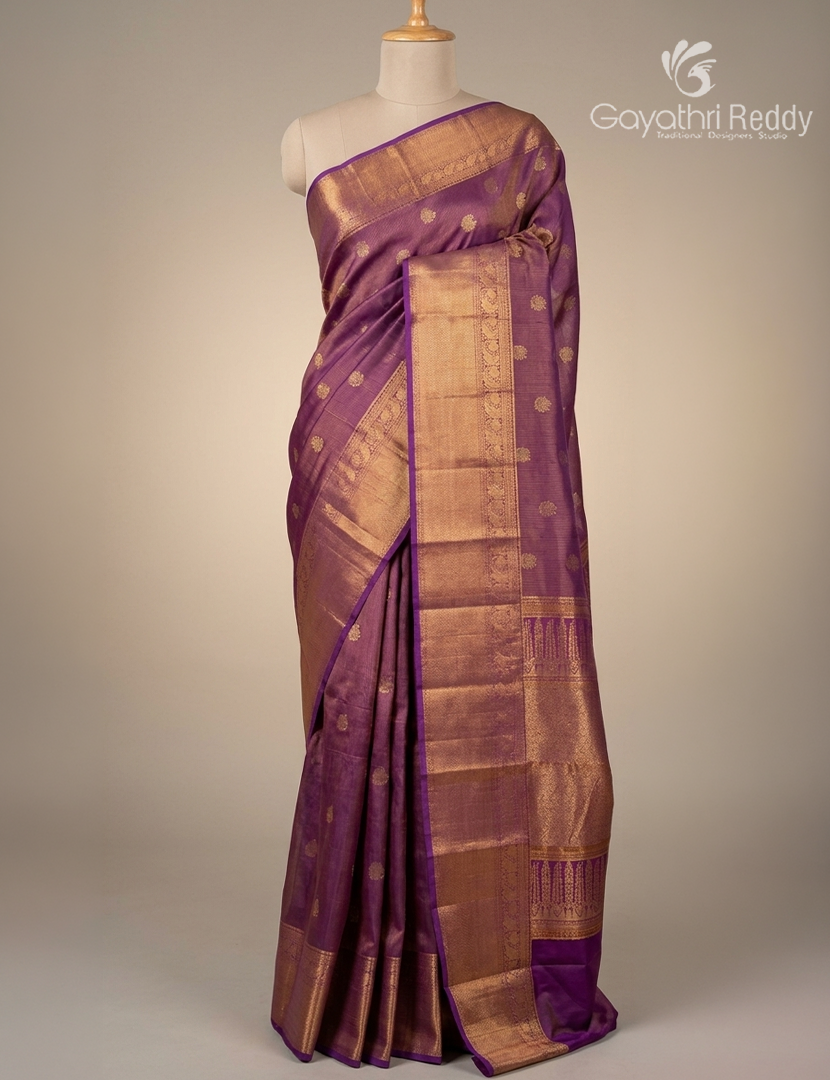 Pure  Kanchipuram Silk Saree  in Purple ( Butta Pattern )