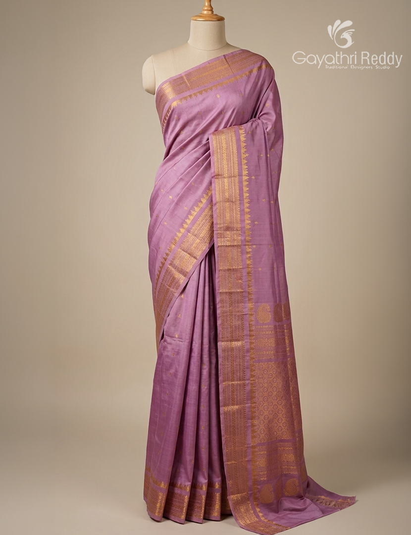 Pure Gadwal Silk Saree in Pastel Onion Pink