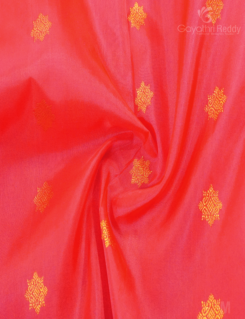 PURE VENKATGIRI PATTU-VP1131