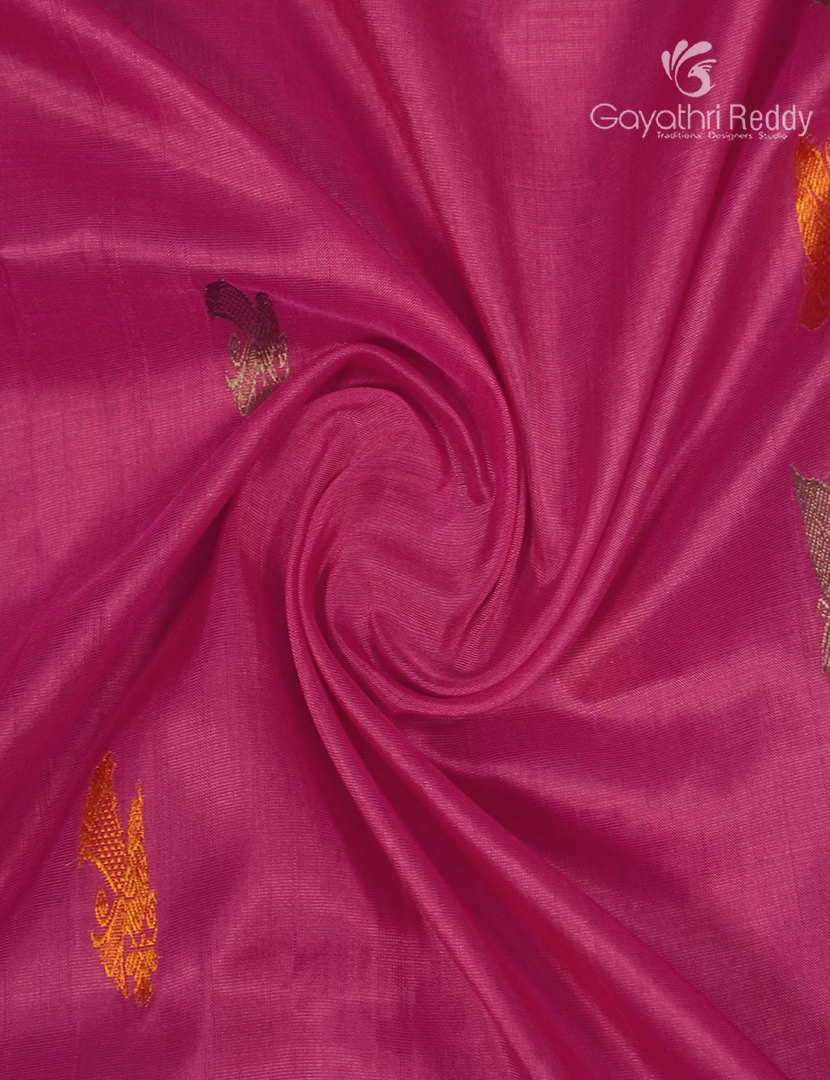 Pure Uppada Silk Saree in Rose Pink and Violet