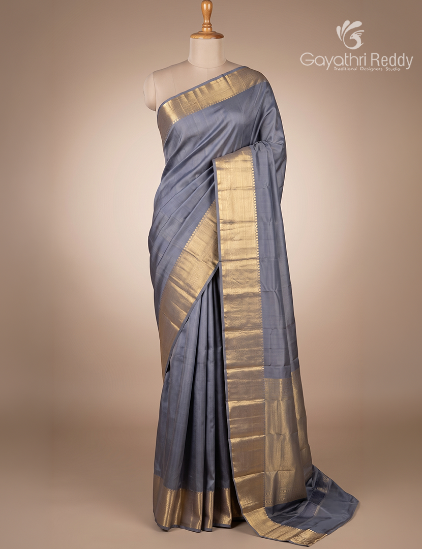 Pure Kanchipuram Silk Saree in Pastel Grey