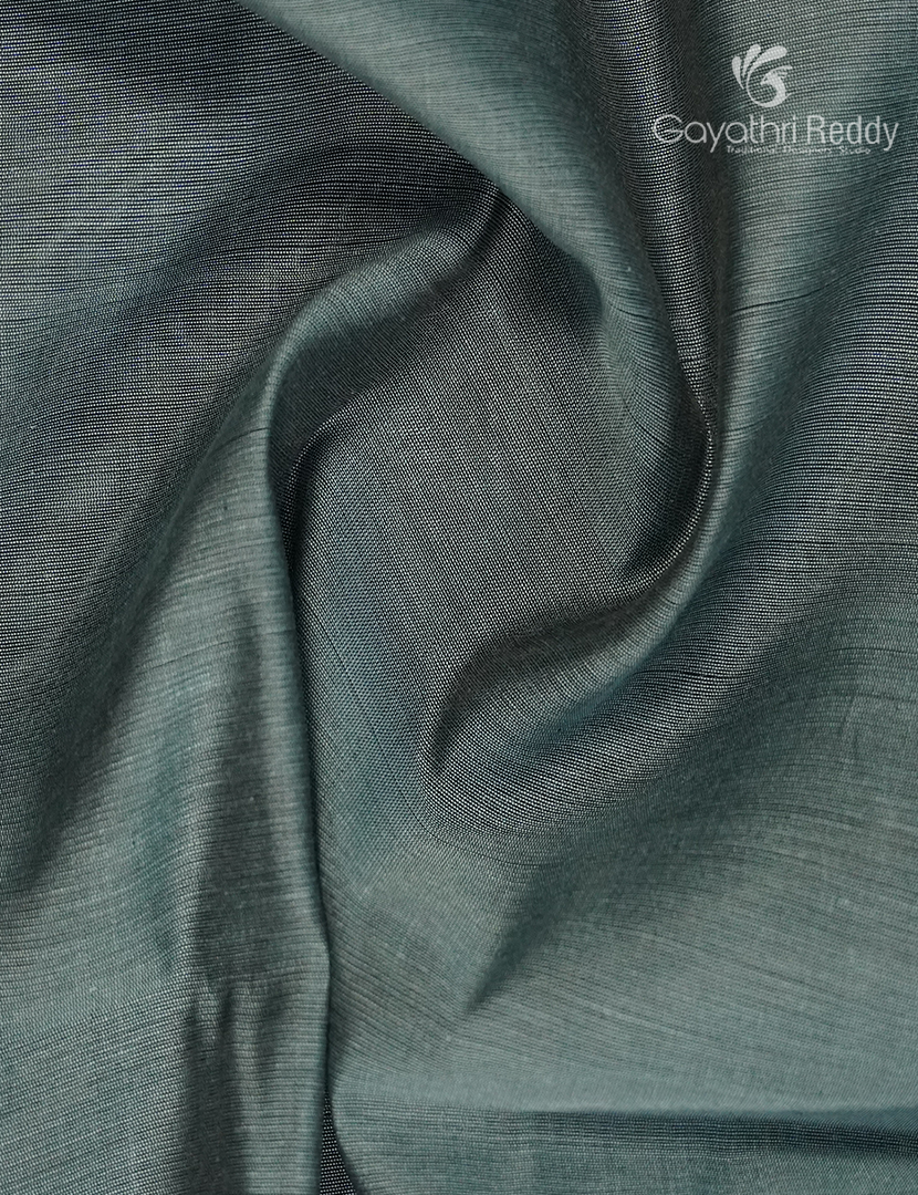 Pure Kanchi Sico Saree in Concrete Grey and Red