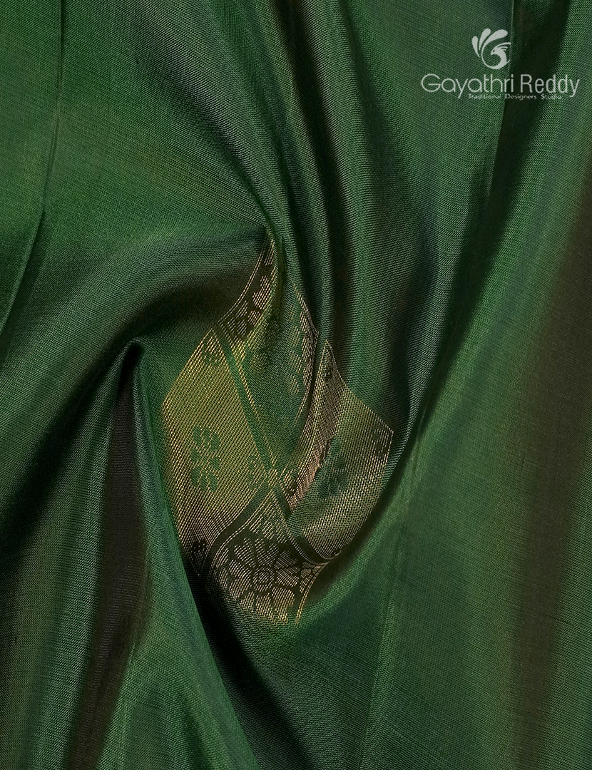 Pure Kanchipuram Soft Silk Saree in Green and Orange