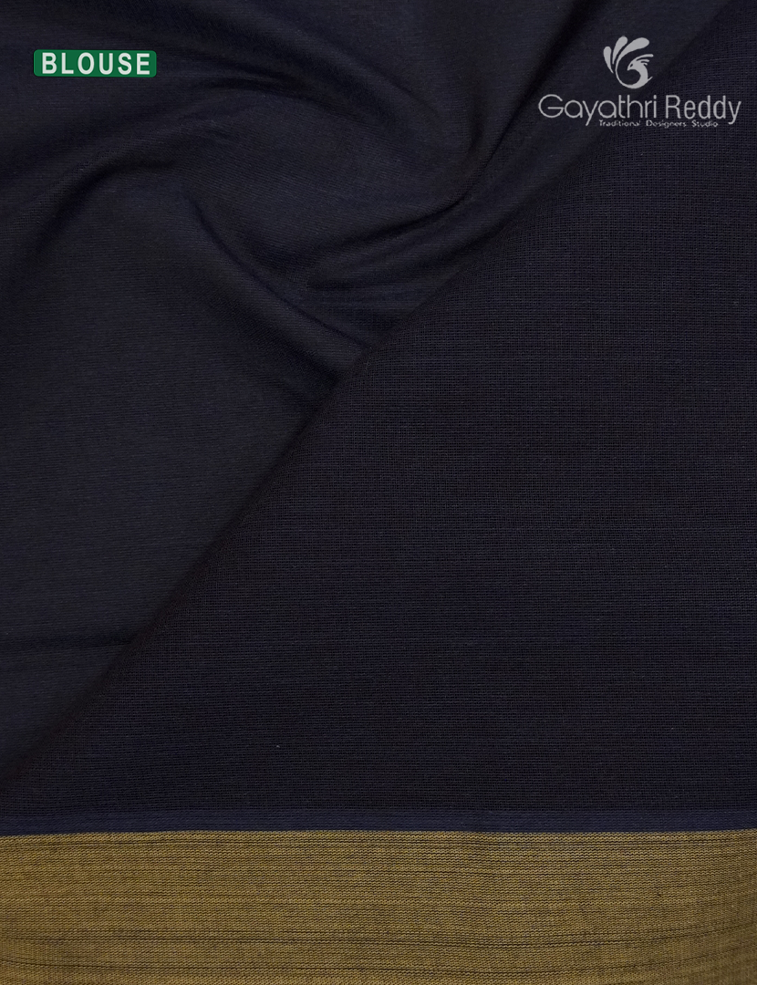 Pure Handloom Cotton Saree in Maroon and Black