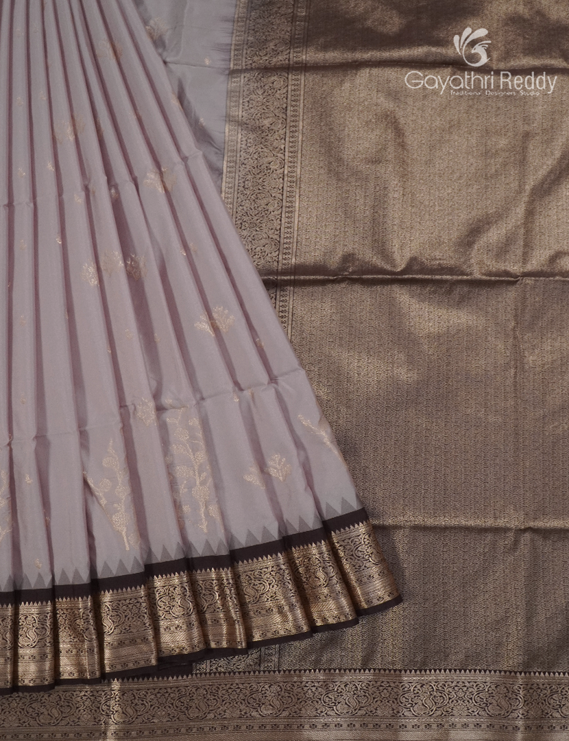 Soft Silk Saree in Ivory and Deep Snuff