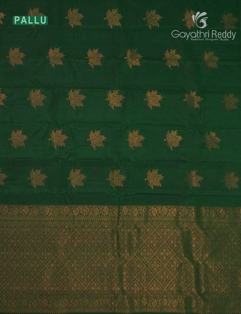 Pure Kanchipuram Silk  Saree in Bottle Green ( Butta Style )