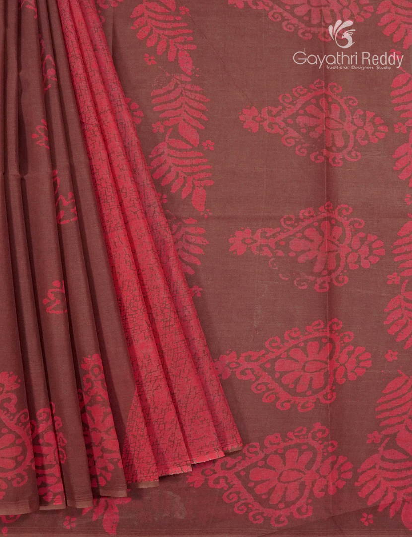 Cotton Batik Print Saree in Terracota Red and Dark Earth Brown