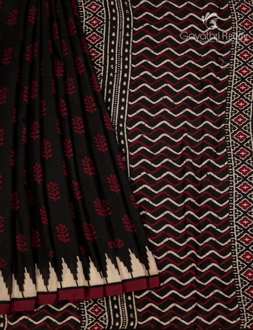 Vidharbha Cotton Saree in Black