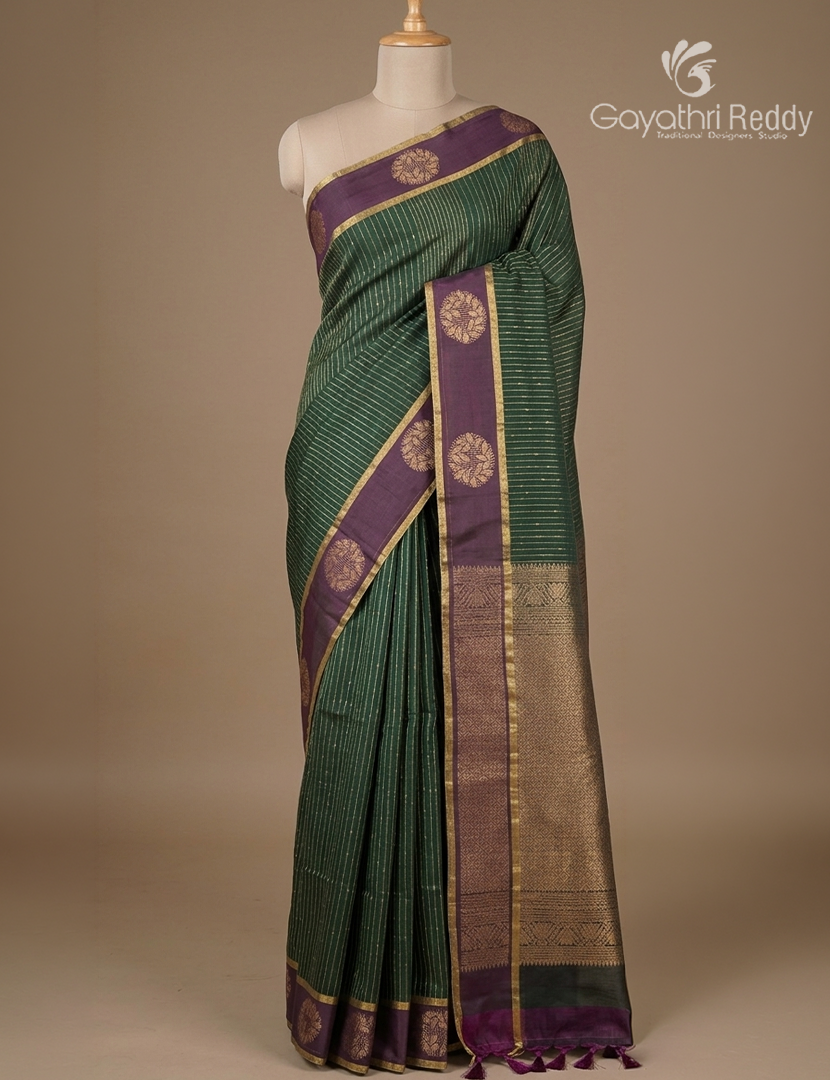 Kanchipuram Sico Saree in Bottle Green and Deep Snuff